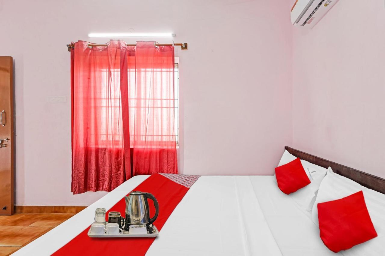 Hotel O Karapakkam, Madras Buitenkant foto